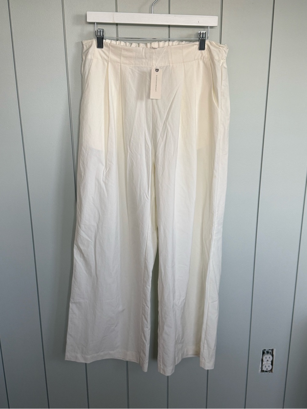 NWT Anthropologie daily practice pleated pants